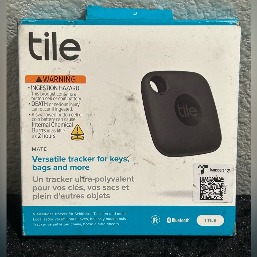 Tile Mate 2022 – Bluetooth Tracker for Keys & Bags – Black – Brand New